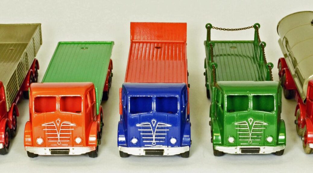 Dinky Supertoys Fodens – the Second Version